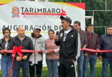Eric Gaona entrega moderna unidad deportiva en Tarímbaro