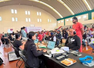 Zinapécuaro, anfitrión de la Entrega Regional de Aparatos Auditivos