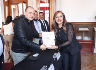 Congreso del Estado y STASPLE entregan constancias por capacitación a sus trabajadores