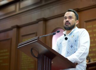 Presenta Hugo Rangel iniciativa para regular el transporte masivo y por cable en Michoacán