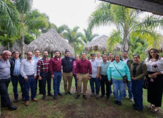 Turismo, el motor económico de Huandacareo; Torres Piña dialoga con sectores productivos