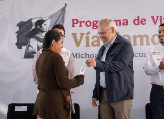 Más de 10 mil familias en Michoacán dan el primer paso para consolidar su derecho a la vivienda: Bedolla