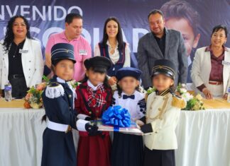 Queréndaro arranca con nuevo ciclo escolar: Diana Caballero