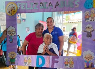 Celebra Indaparapeo Día del Adulto Mayor y Abuelitos