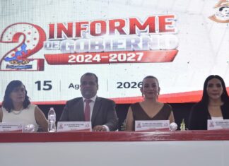 Víctor Vázquez rinde Segundo Informe; más de 120 obras y finanzas sin adeudos en Puruándiro