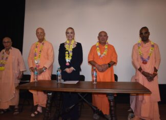 Morelia recibe a líderes espirituales de India en el arranque de su primera gira pastoral por México
