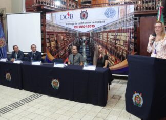 Sistema Bibliotecario de la UMSNH con insignia de calidad