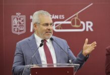 Caso Carlos Manzo sigue abierto; Bedolla pide no mezclar la investigación con la disputa electoral