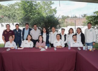 “Es tiempo de transformar el sector salud junto a sus trabajadores”: Gladyz Butanda recibe respaldo del SNTYPS