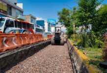 Avanzan obras del Morebús en Tres Puentes con reducción de un carril en el paso superior ferroviario
