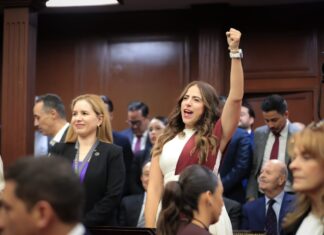 En el marco del Quinto Informe del Ejecutivo, Giulianna Bugarini destaca obras y resultados