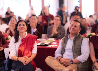 Gaby Molina llama a cerrar filas con Carlos Torres Piña rumbo a 2027