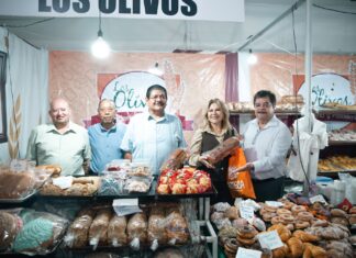 Impulsa Alfonso Martínez las tradiciones y la economía con la 25° Feria del Pan
