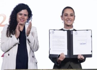 Presidenta Claudia Sheinbaum firma decreto de entornos digitales seguros para niñas, niños y adolescentes