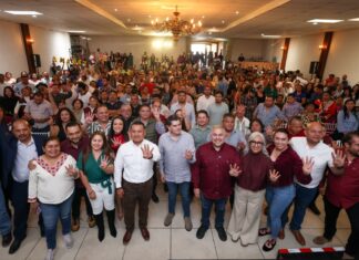 Liderazgos de Morena reconocen a Carlos Torres Piña en Zitácuaro